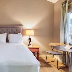 Chambre Lit Queen-Size